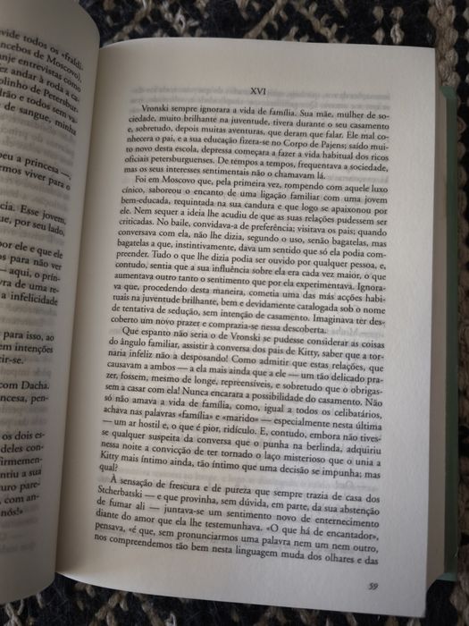 Anna Karenine com tradução José Saramagomago- 10€