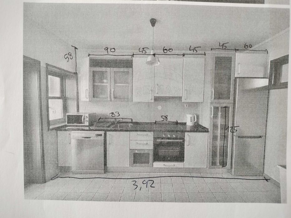 Cozinha completa com electrodomésticos - Móveis modernos