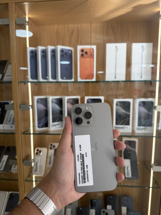 IPHONE 16 PRO MAX 256GB COMO NOVO