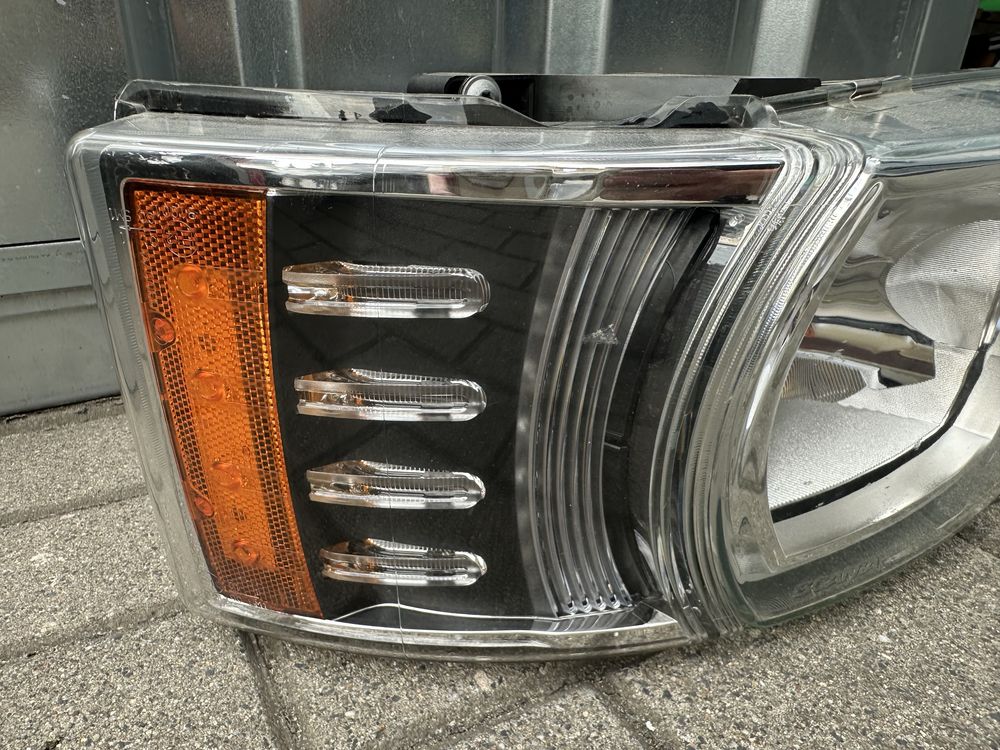 Nowa Lampa xenon ksenon Scania R Steamline Oryginał