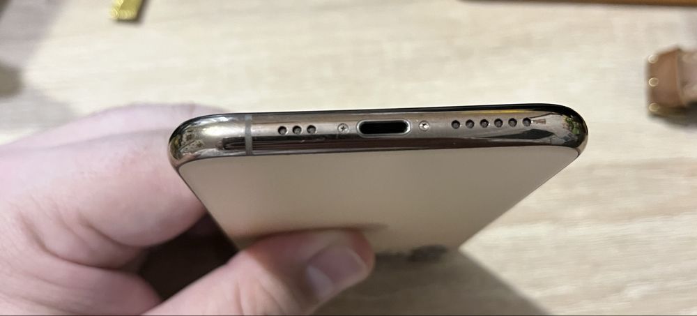 Продам iPhone 11 pro 256 gb Neverlock