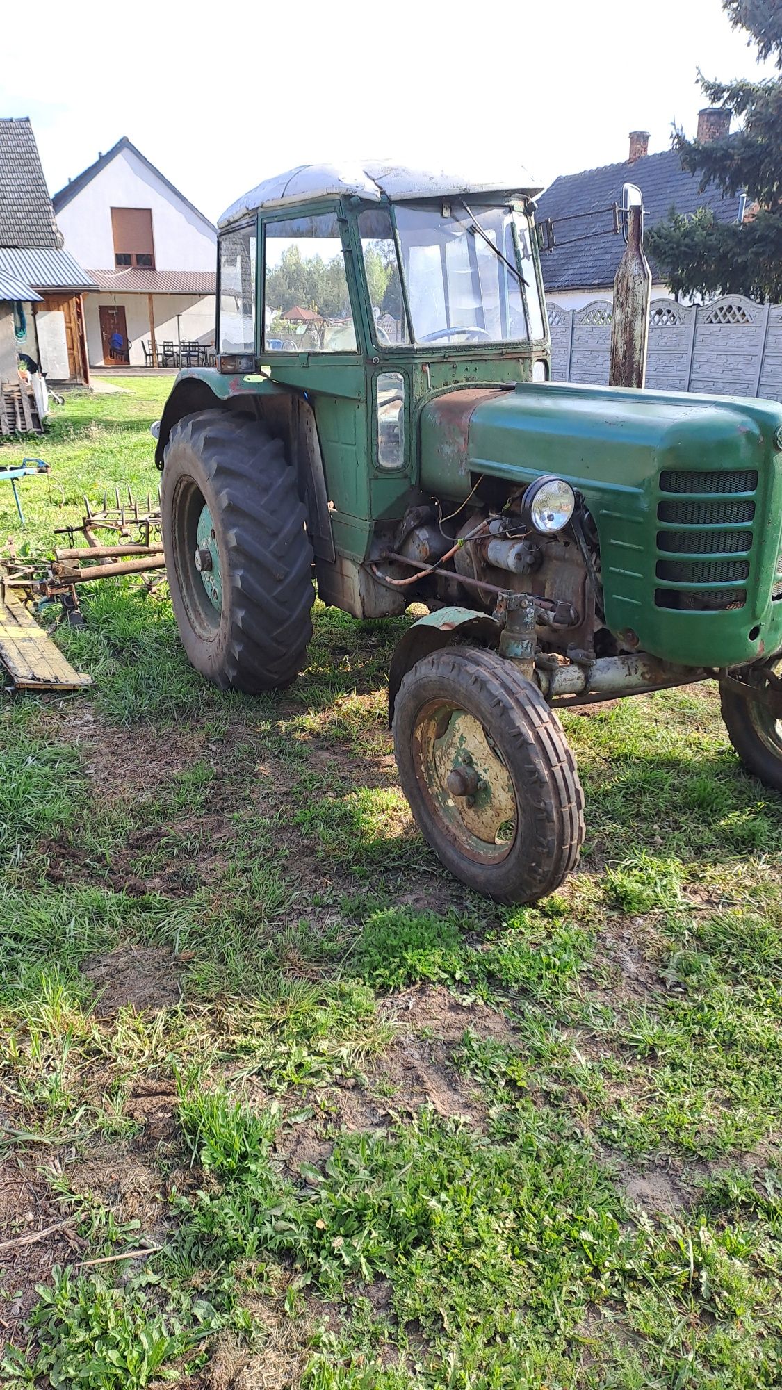 Traktor zetor 4011