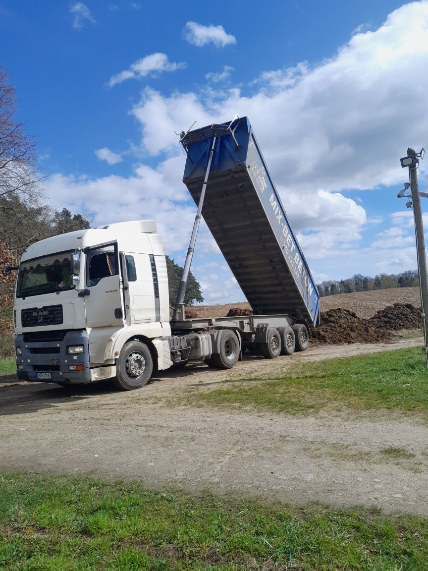 Transport maszyn rolniczych budowlanych transport materiałów sypkich