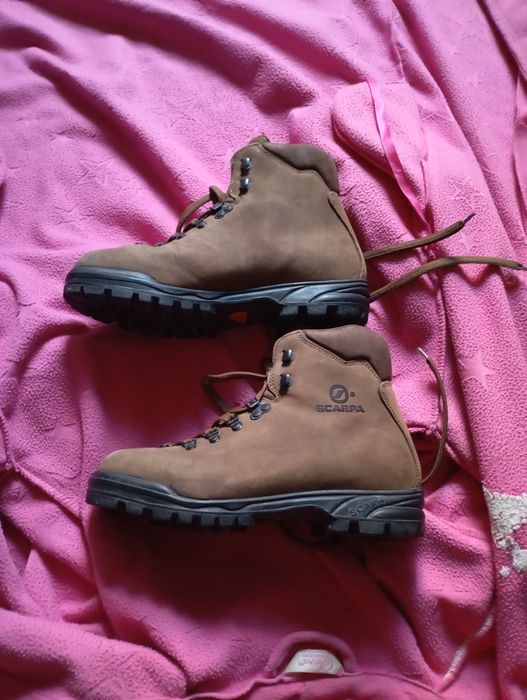 Ботинки мужские трекинговые Scarpa р40 26см Италия