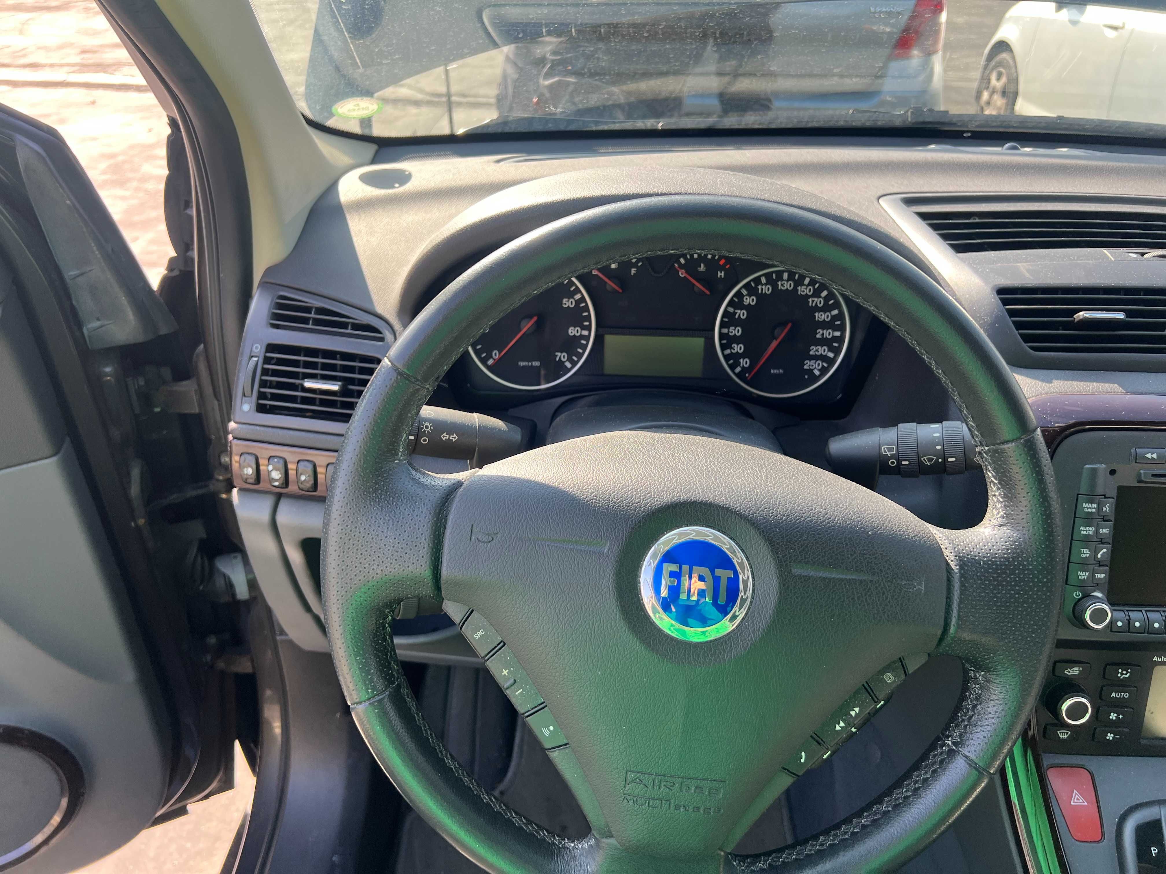 Fiat Croma II konsola kokpit + poduszki air bag europa