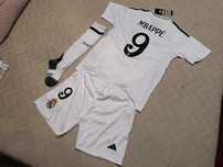 Equipamento CRIANÇA Camisola Real Madrid MBAPPE | NOVO