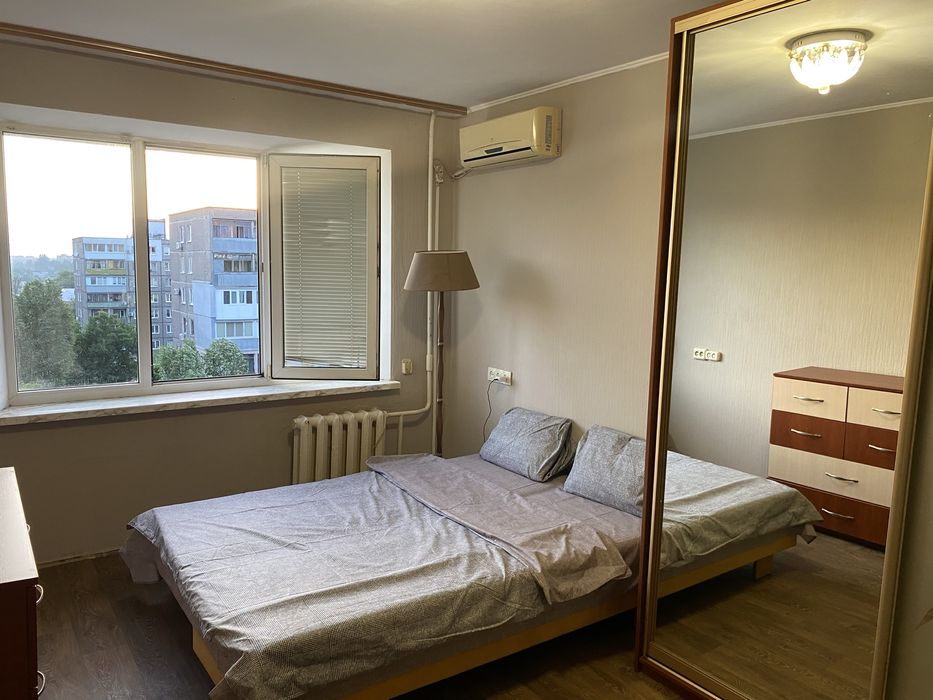 Квартира посуточно,  левый берег, Индустриальный р-н, Слобожанский