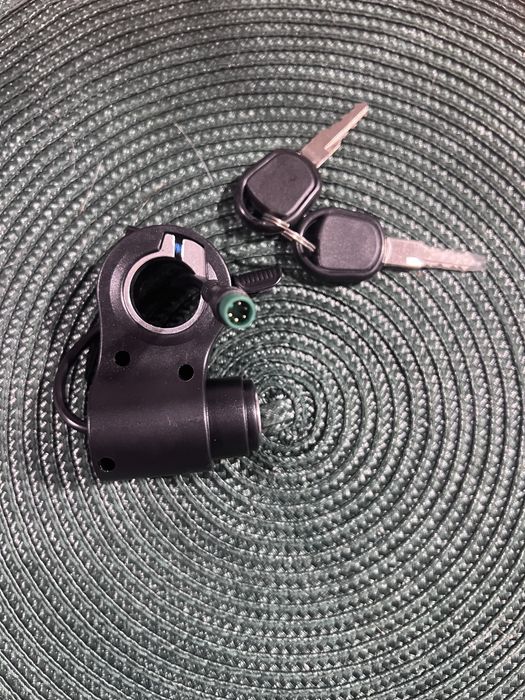 Stacyjka z manetka gazu kukirin g2 max / g2 pro