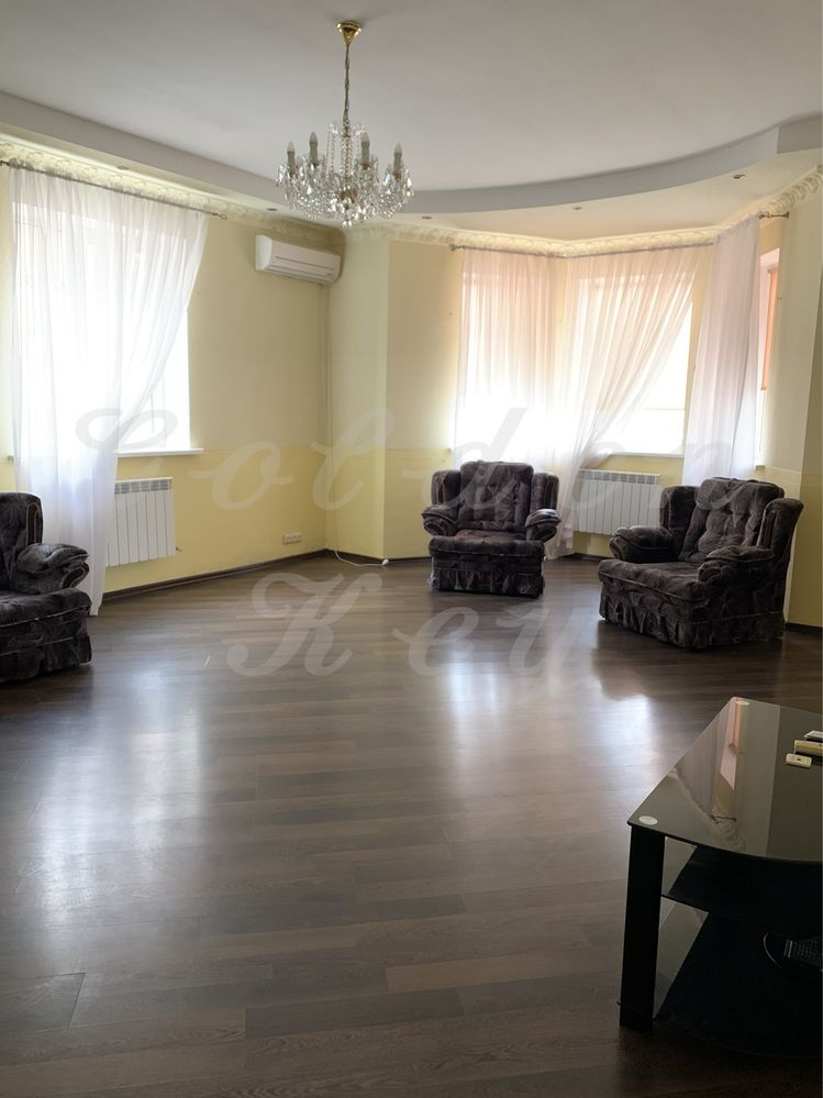 Сдам УЮТНЫЙ дом с Камином, 180м2 в Аренду, с.Гора, 15кмКиев