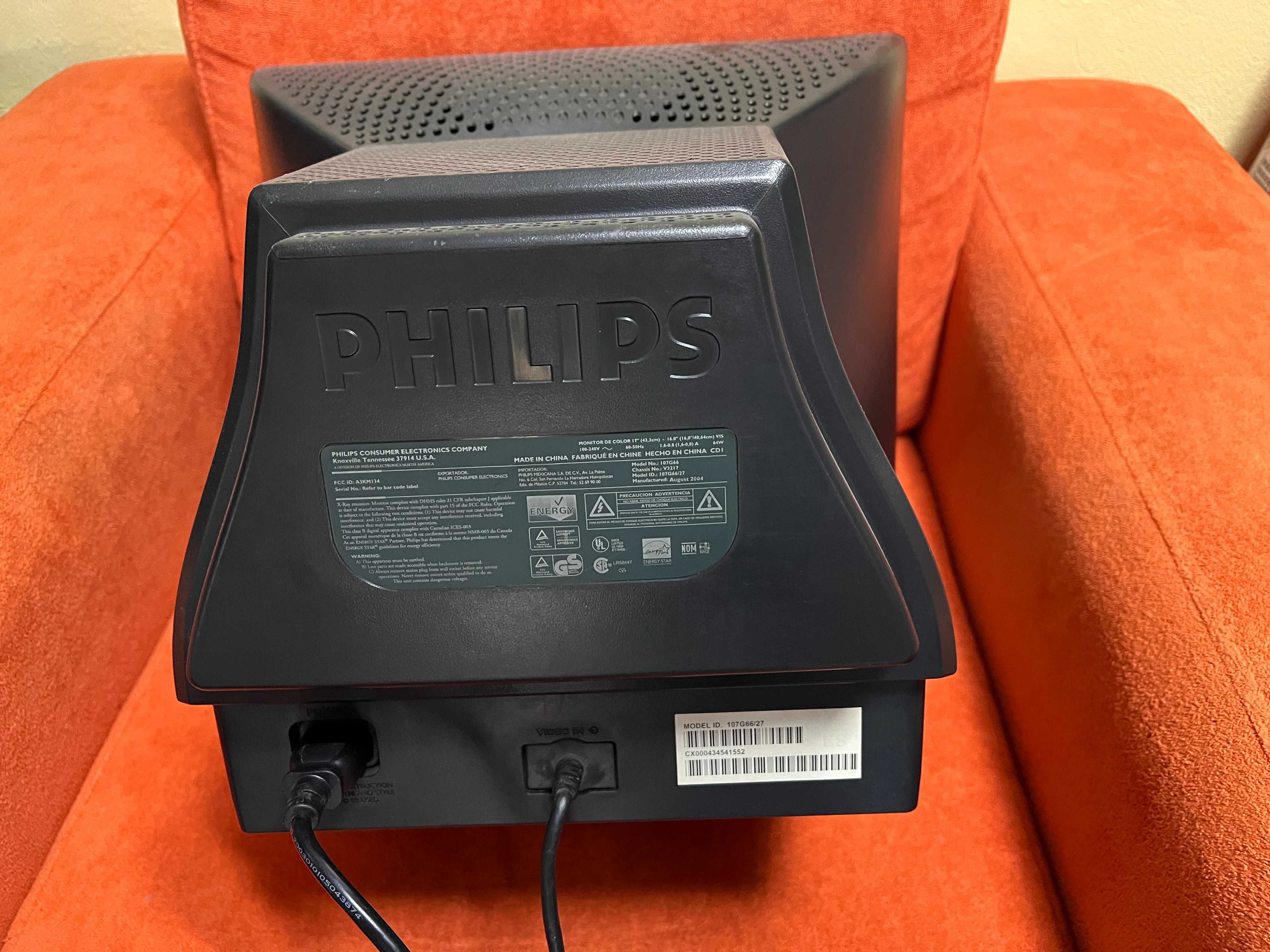 Biały czarny kruk! Monitor CRT jakich mało Retro