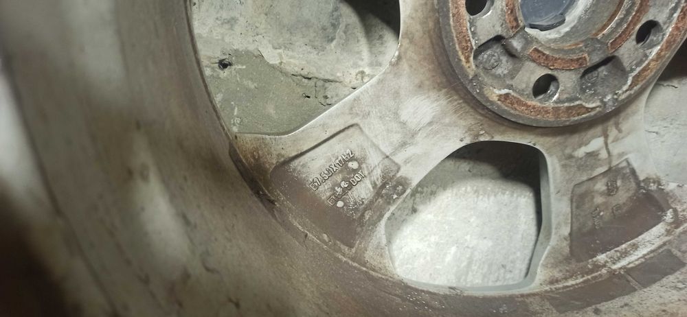 Колеса Ford диски CJ5C-1007-B2B шини Michelin Latitude X-Iсe 235/65R17