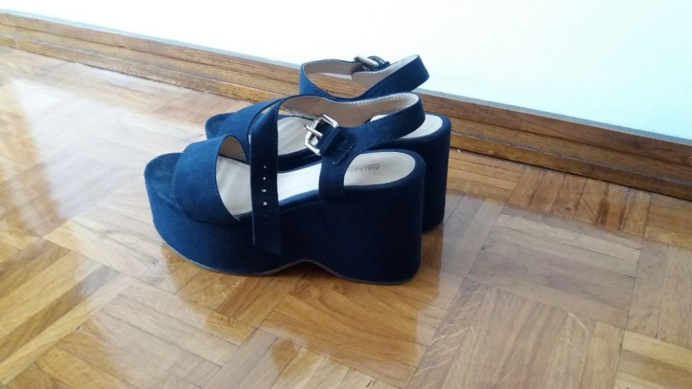 Sandalias da Pull Bear.