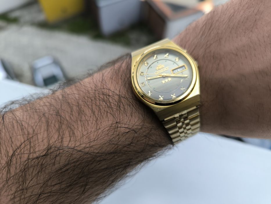 Piękny kolor złoty zegarek orient crystal ni seiko tissot certina