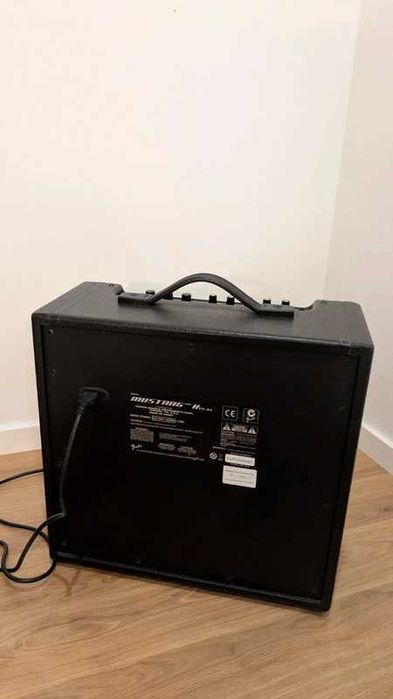 Fender Mustang II v2 (Muito bom estado)