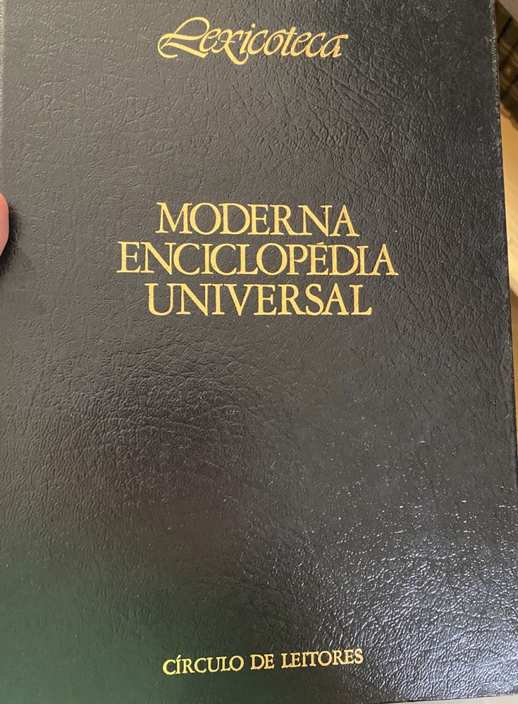 Enciclopédia moderna universal