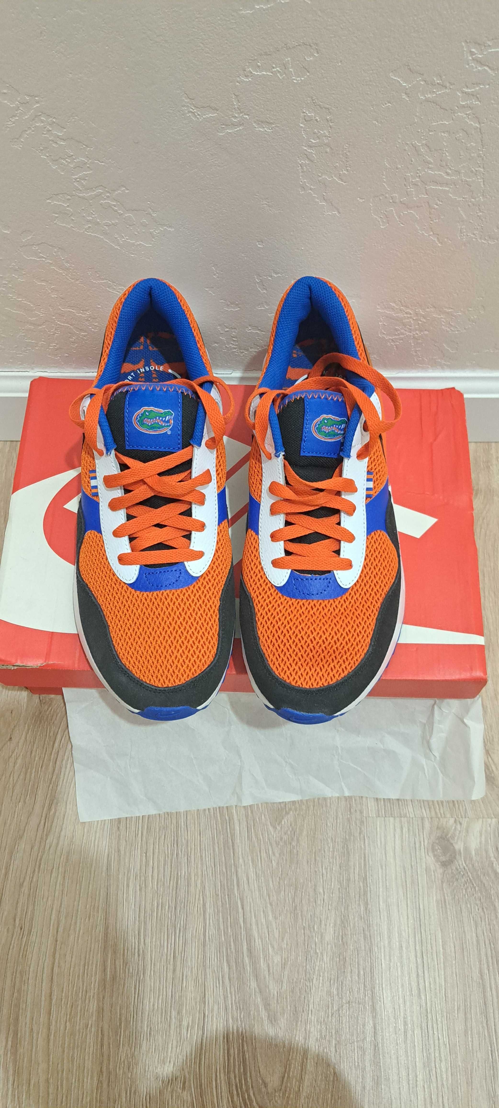 Кросівки Nike College AirMax SYSTM