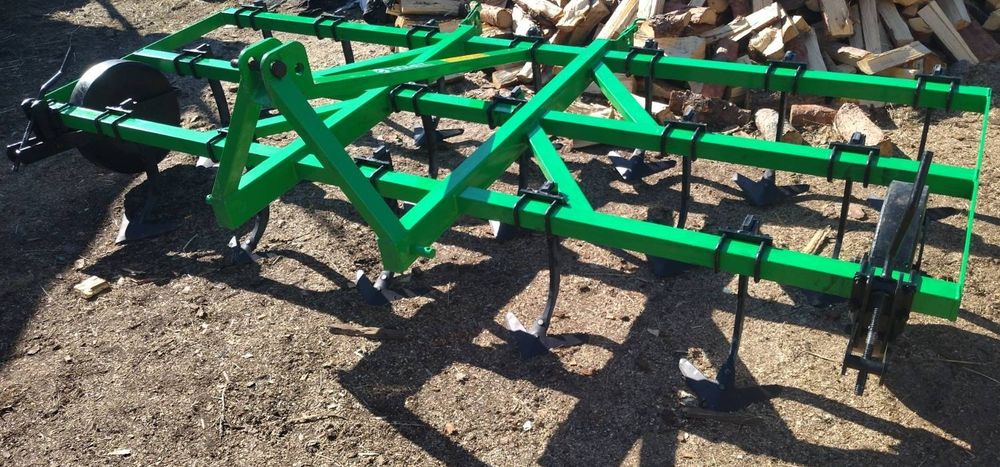 Культиватор трактора ЮМЗ, МТЗ шириною 3,2 м