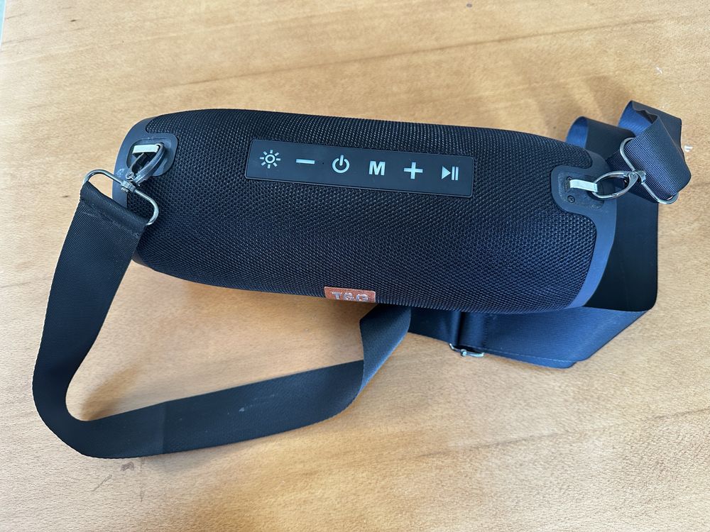 Coluna portatil 40W 3600mah com led