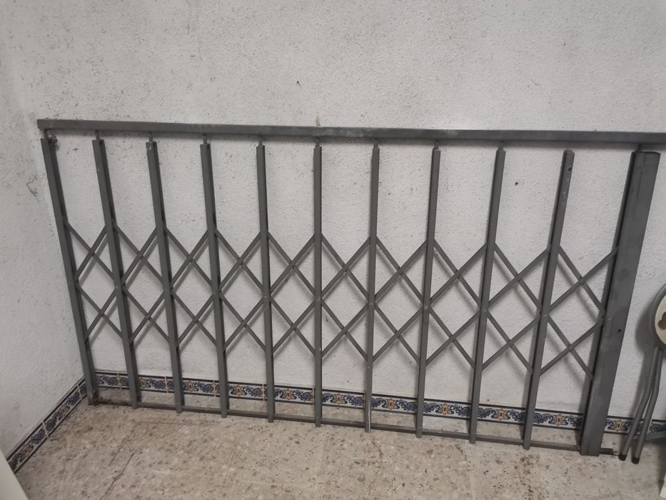 Grade de janela lagarto com fechadura