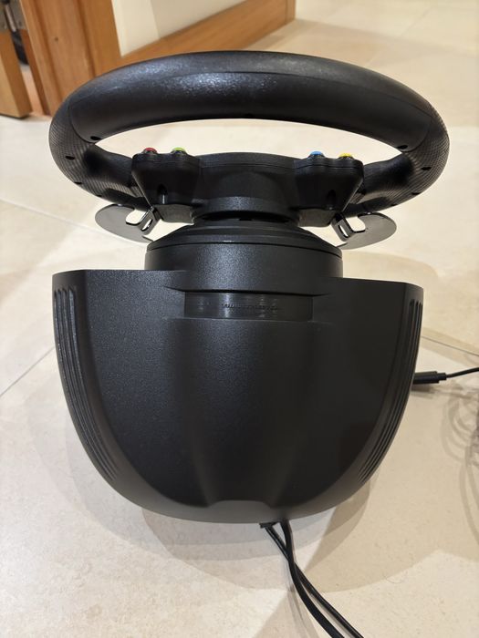 Volante Thrustmaster tmx pro