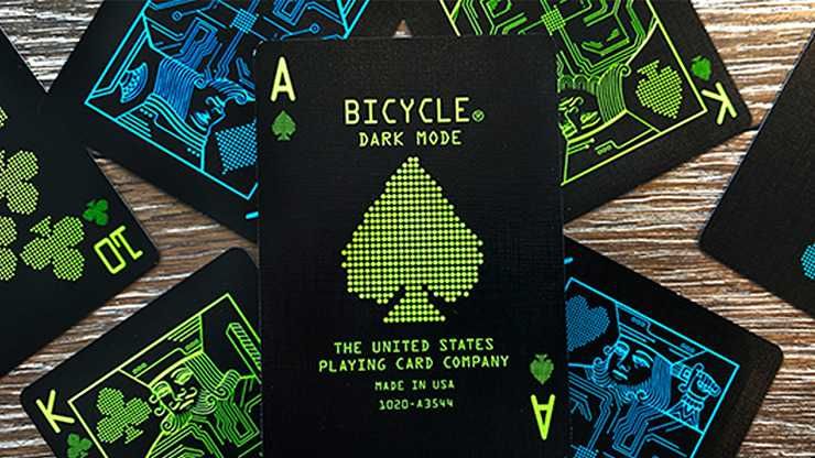 Baralho de Cartas Bicycle Dark Mode e Bicycle Stargazer Falling Star