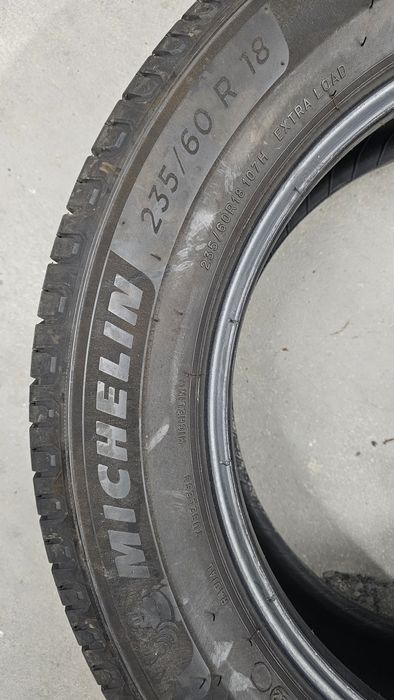 Opony Michelin Defender 2 235/60 R18  Stan BDB. 4 szt 7mm Całoroczne