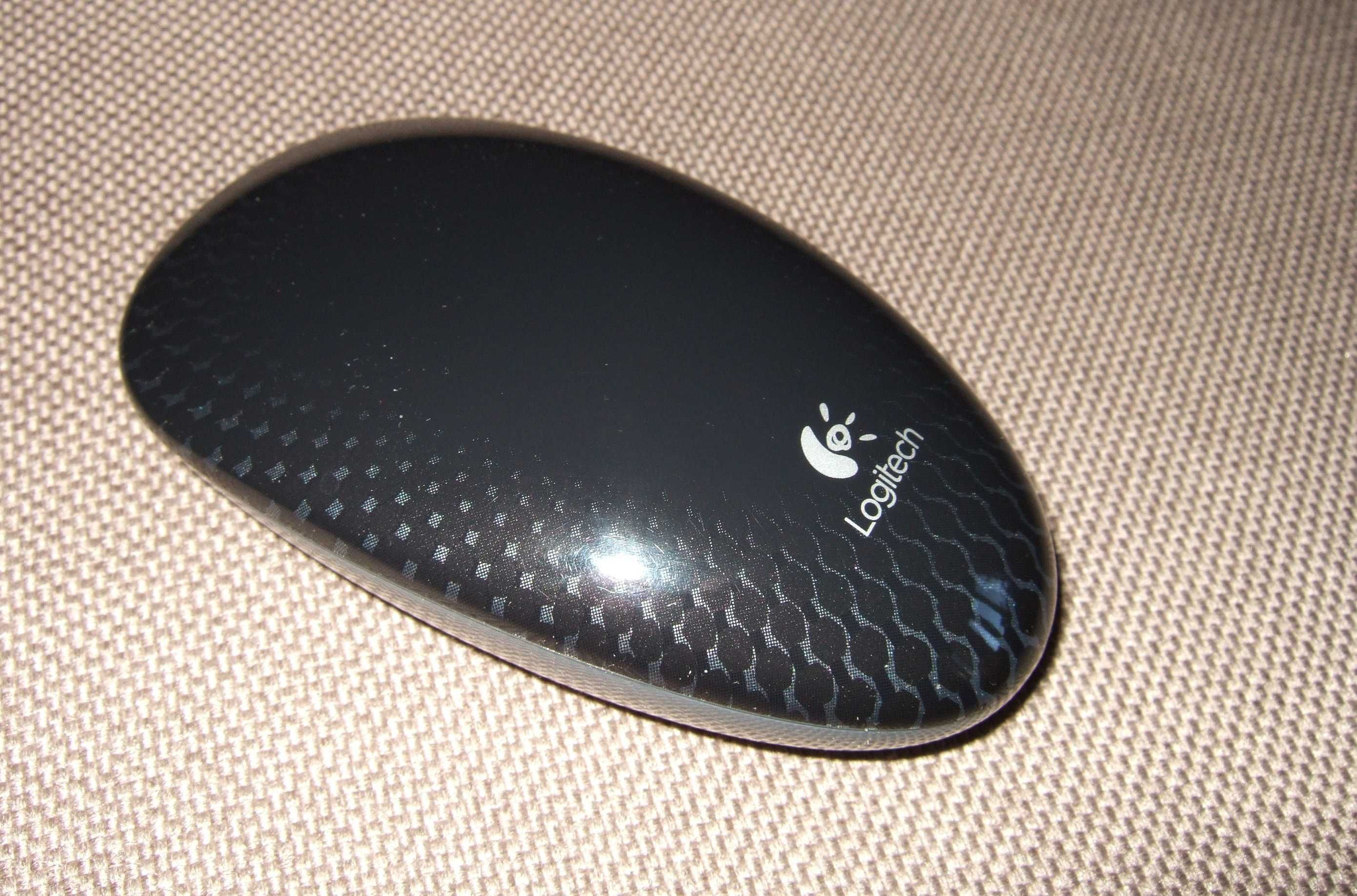 мишка Logitech Touch Mouse M600