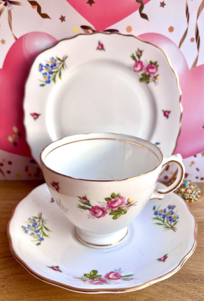 *Stara Cudna COLCLOUGH Filiżanka Anglia Porcelana Vintage Róże Prezent