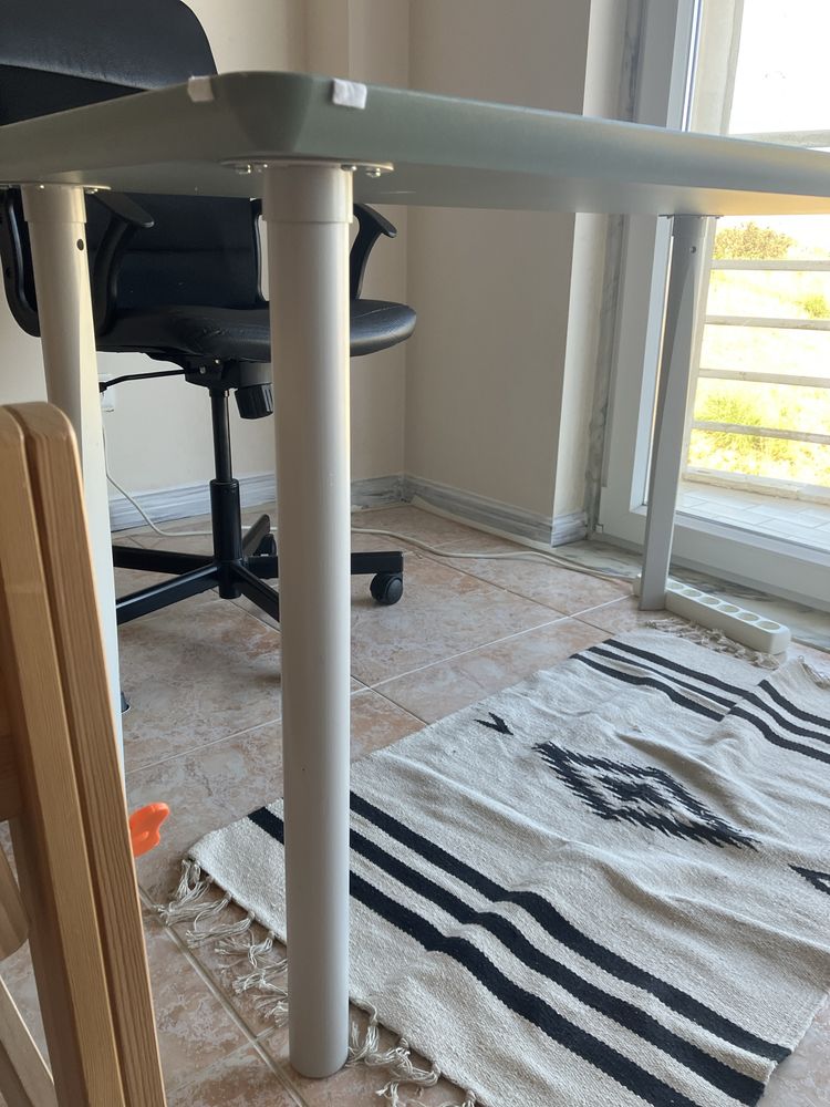 Mesa escritório AMLIDEN