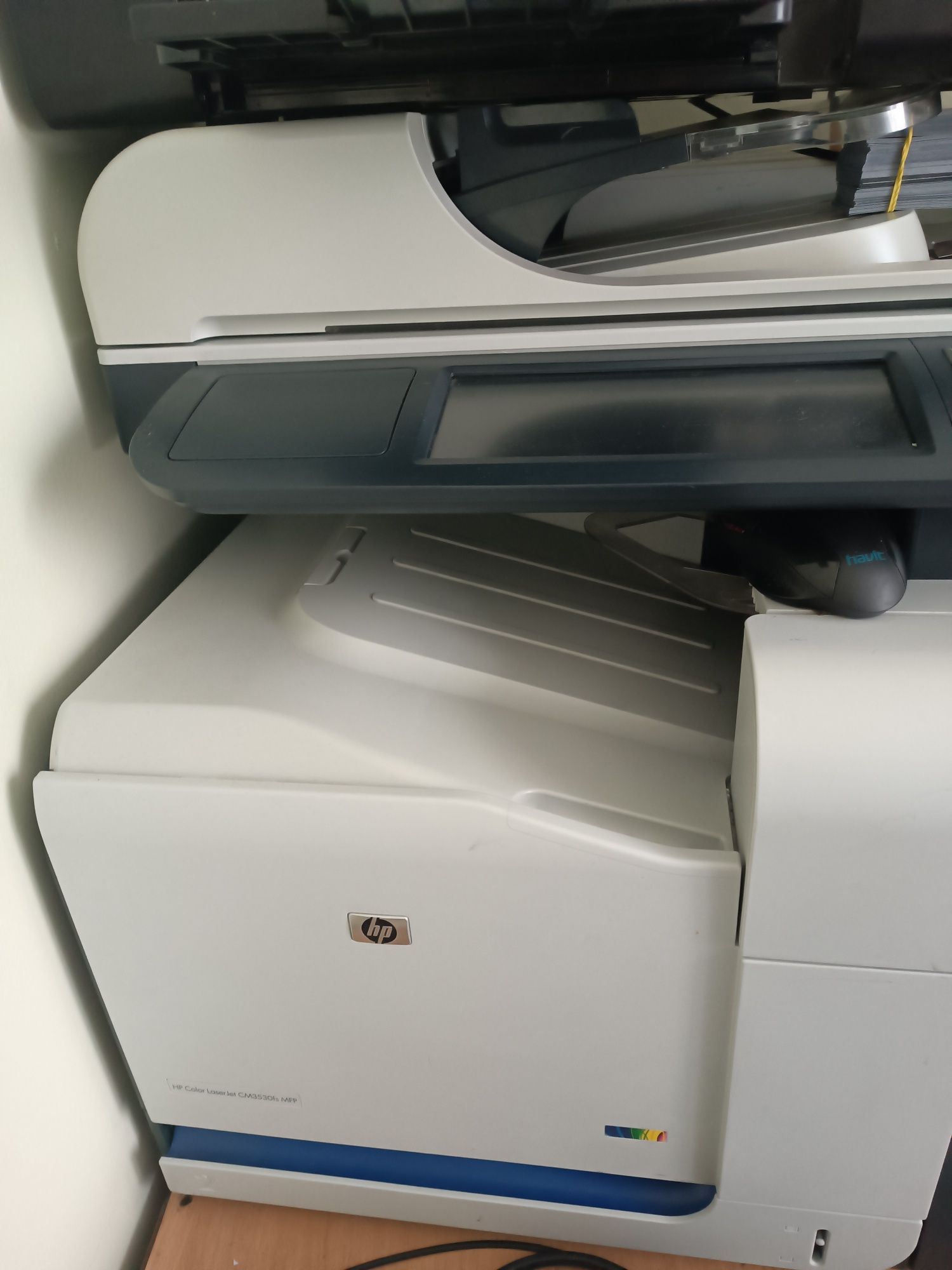 Лазерний принтер МФУ hp cm3530
