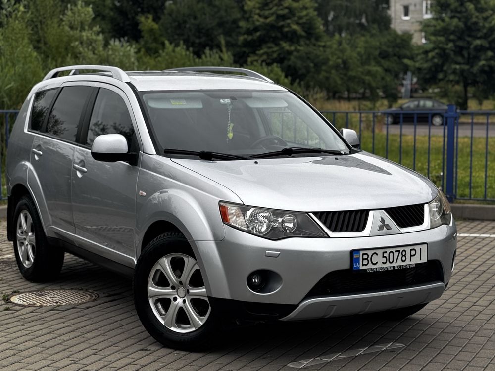Mitsubishi outlander