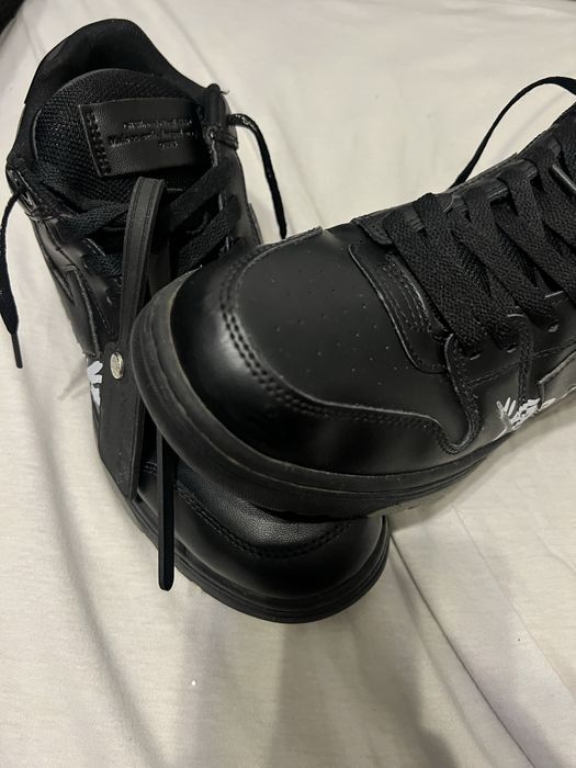 Off white for walking black