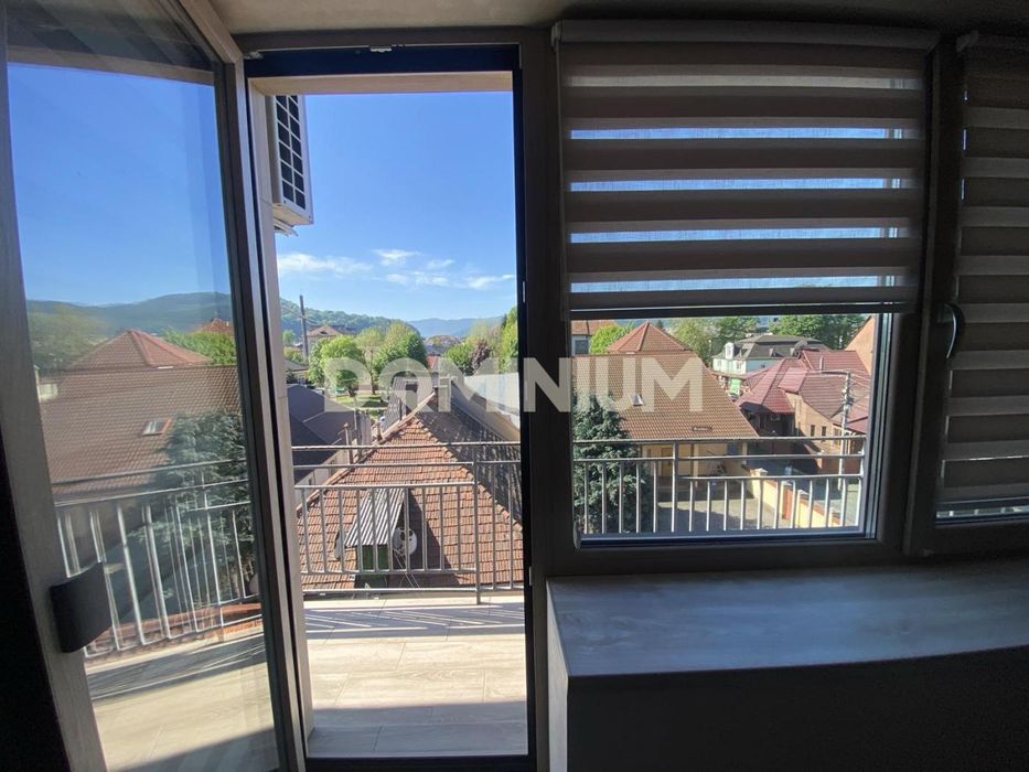 Продається 3 кімнатна квартира в м. Хуст