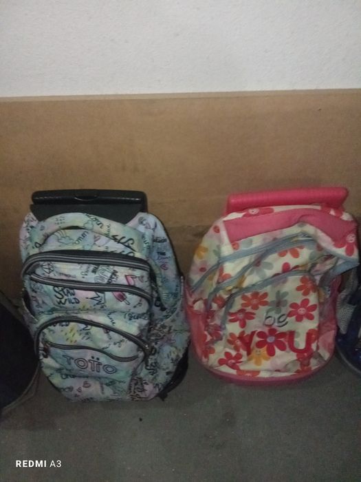 Trolleys kids em bom estado