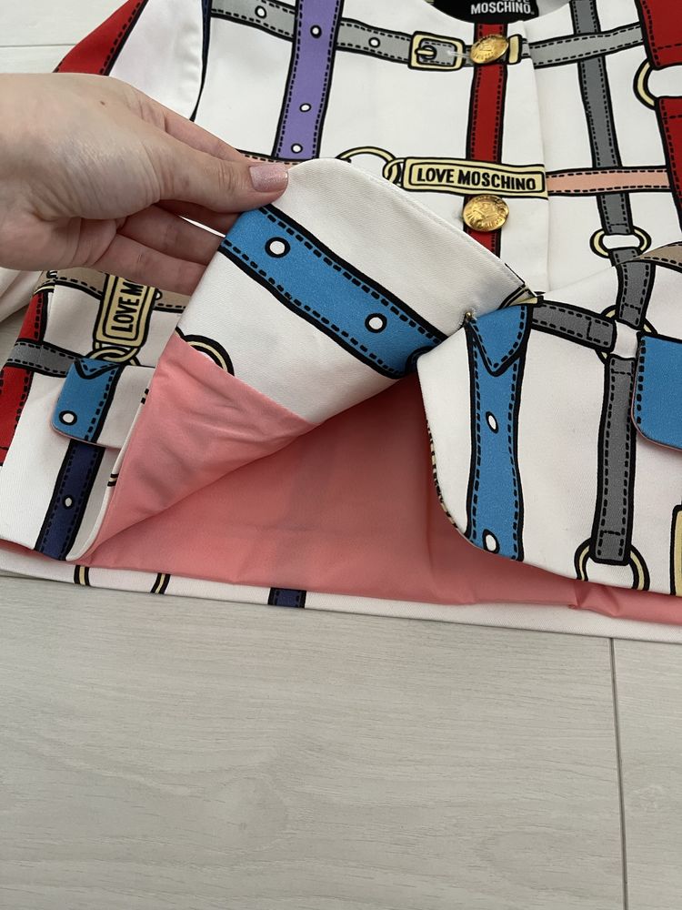 Піджак жакет love moschino , пиджак love moschino