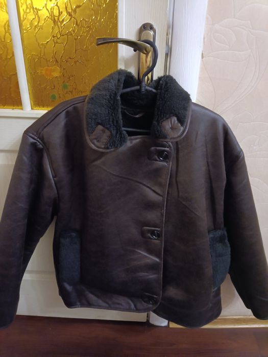 Дублянка жіноча коричневого кольору