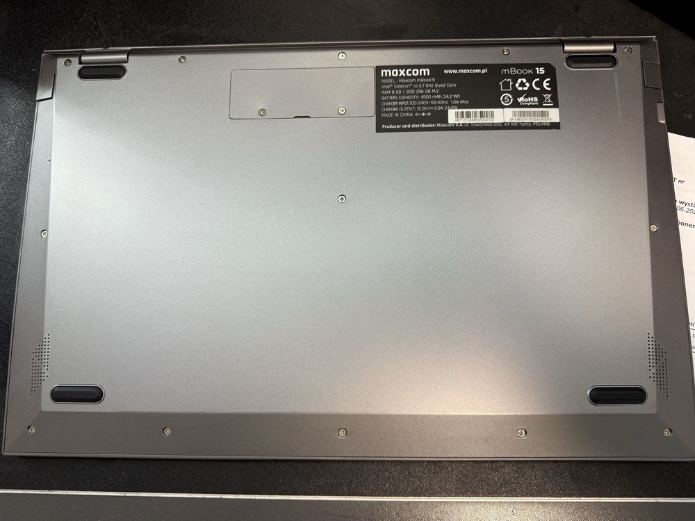 Prawie nowy laptop Maxcom mBook 15, Gwarancja, 8GB, 256SSD, Celeron