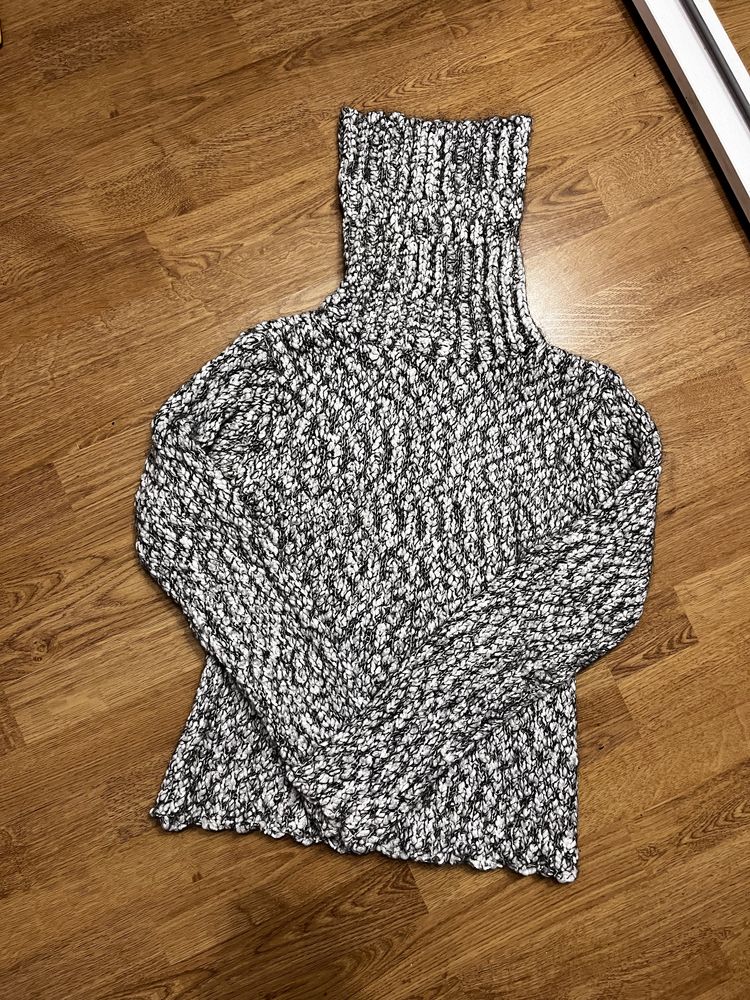 Sweter z golfem Reserved L bardzo ciepły