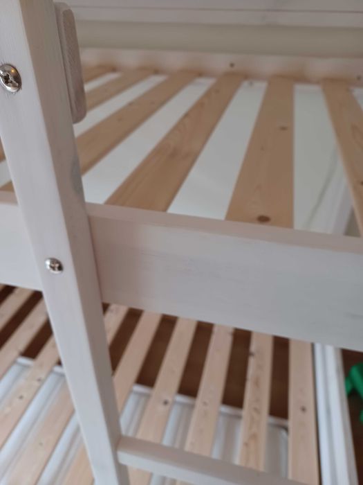 Cama beliche com 4 lugares