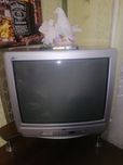 Телевизор-"JVC".