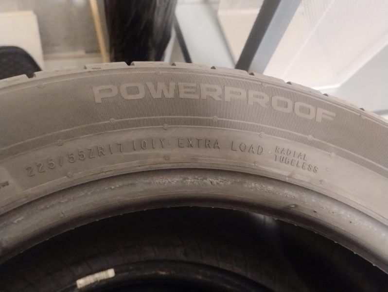 Opony Nokian Powerproof 225/55/R17