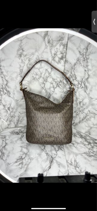 Сумка кожаная Michael Kors оригинал в идеальном состоянии