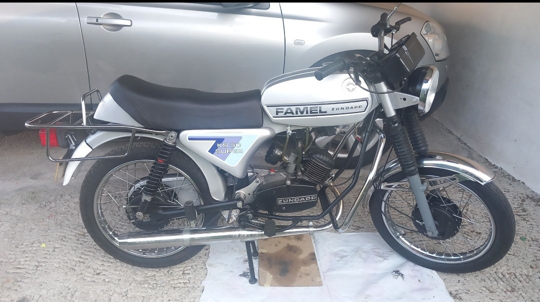 Peças usadas Famel