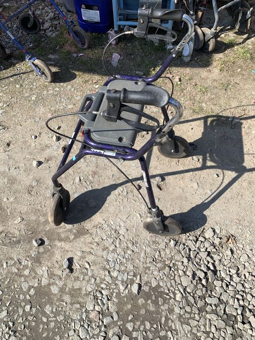 Ролатор ходунки для літніх людей