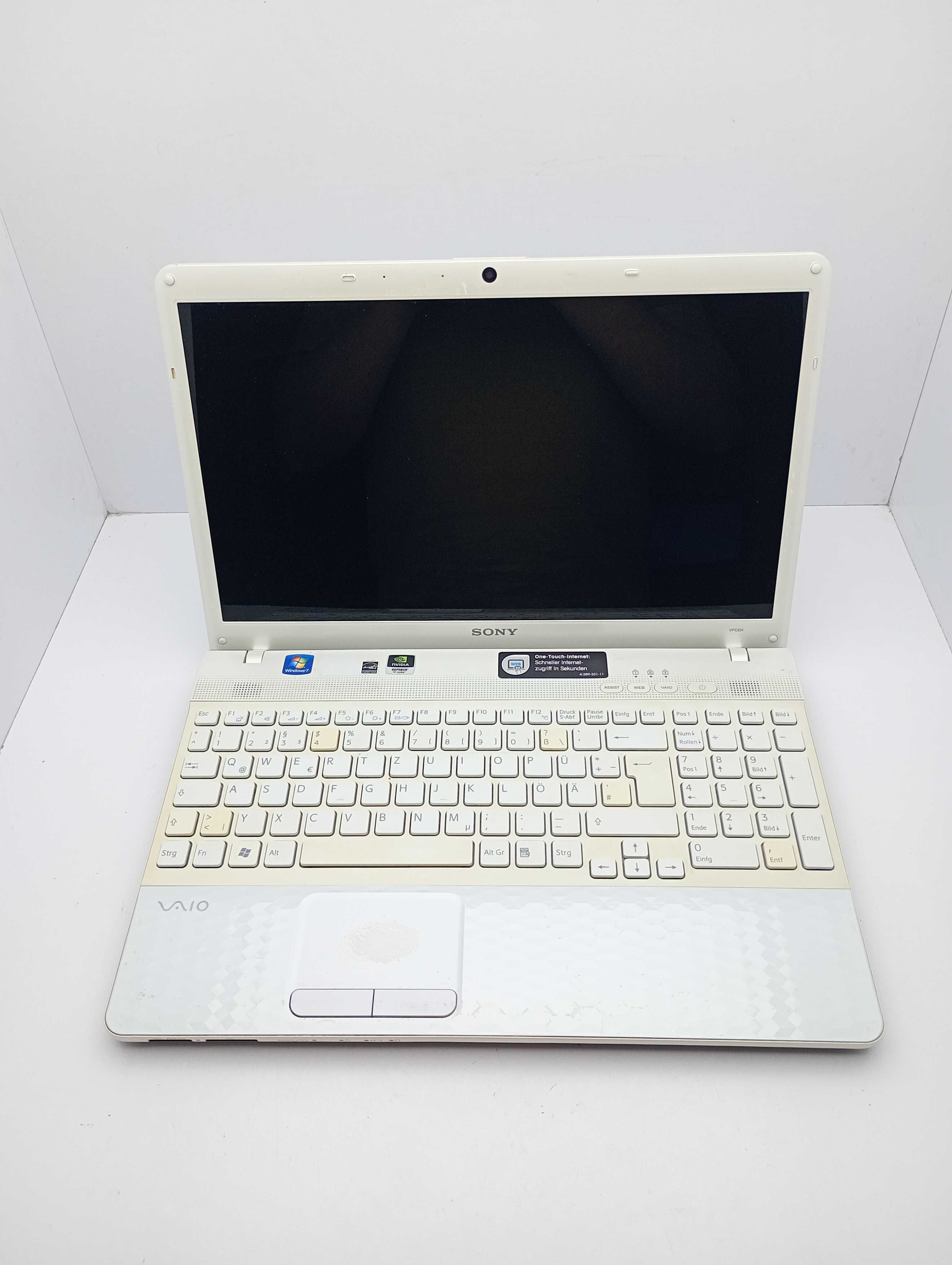Sony VP156 CPU:i3-2330m Ram:6gb HDD:500gb NVIDIA GeForce GT410M 1gb