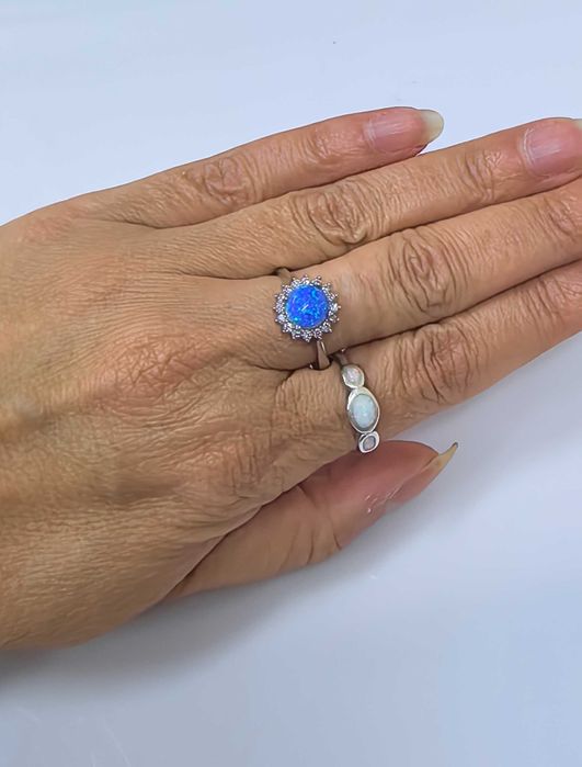 Srebrny pierścionek z OPALEM AUSTRALIJSKIM i cyrkoniami P925 rozm.17