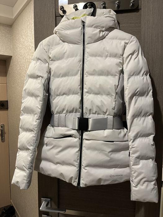 Жіночий лижний костюм