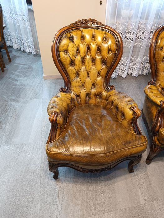 Sprzedam zestaw mebli w stylu Ludwik