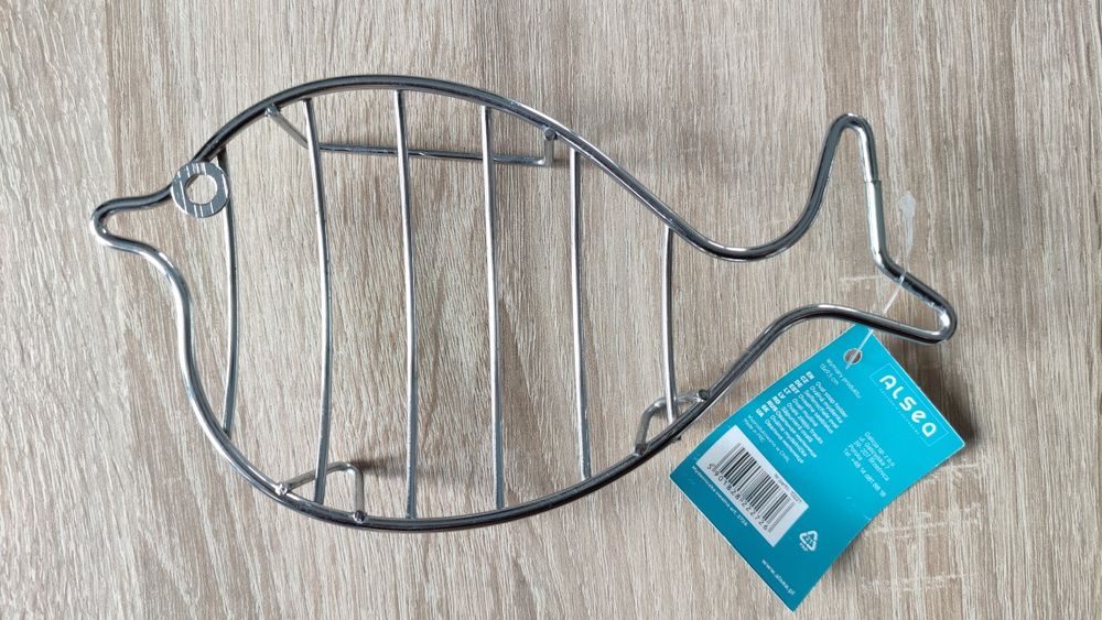 Mydelniczka stał nierdzewna rybka nowa