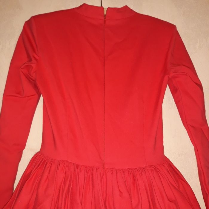 Lou czerwona sukienka XS,śliczna